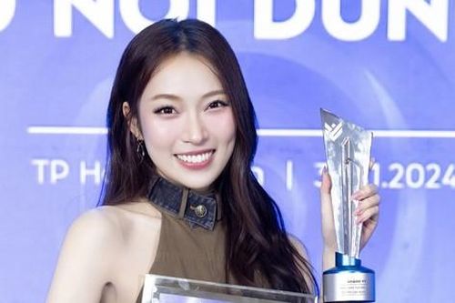 MC Khánh Vy là Nhà sáng tạo nội dung truyền cảm hứng của năm