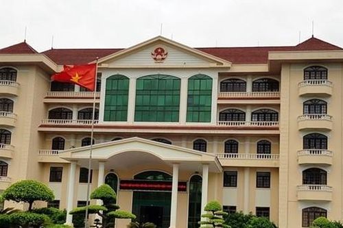 Ninh Bình công bố quyết định bổ nhiệm hai giám đốc sở
