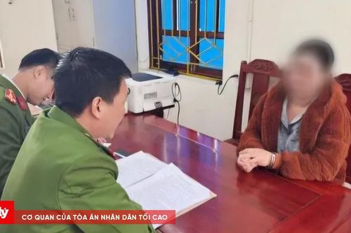 Ép quay clip nóng để đòi nợ