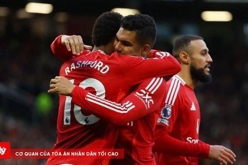 Vòng 13 Premier League: Man United bắt đầu 'bừng tỉnh'