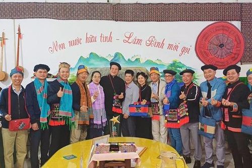 Quà tặng du lịch: Không chỉ là kỷ niệm, mà còn là định vị thương hiệu