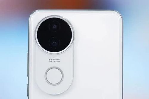 Smartphone chống nước, cấu hình 'khủng', pin 6.500 mAh, giá 'hạt dẻ'