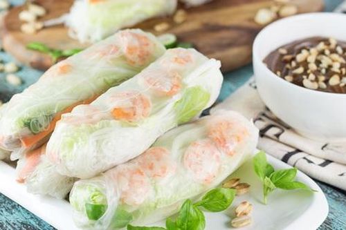 TPHCM tăng cường giám sát an toàn thực phẩm phục vụ lễ hội Đường sách Ất Tỵ