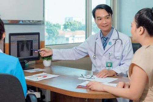 Bệnh viện Đại học Y Dược TPHCM đạt chứng nhận 4 sao