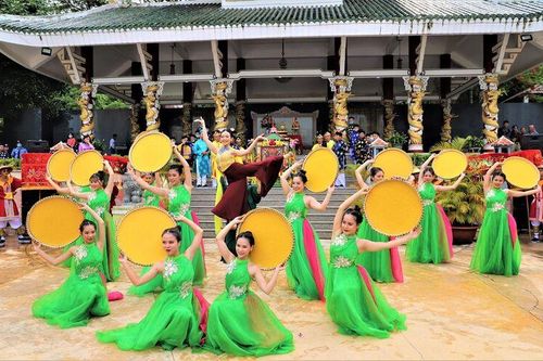 Phát triển văn hóa trong tình hình mới
