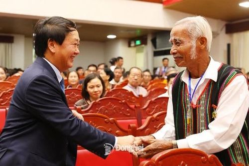 20 năm đại diện cộng đồng của già làng Hùng Văn Xứng