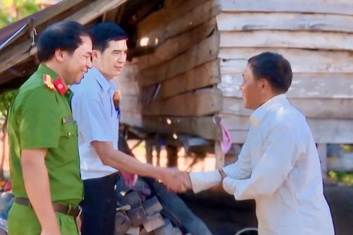 Buôn làng rộng lòng bao dung - Kỳ 1: Trở về từ vực tối