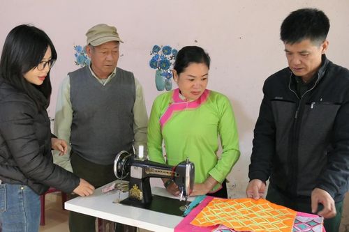 Quan tâm, chăm lo cho đối tượng yếu thế