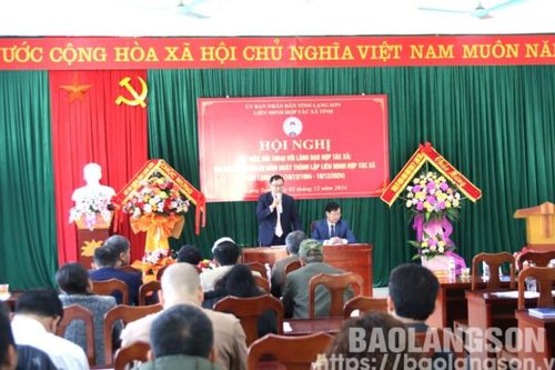 Gặp mặt, đối thoại với lãnh đạo hợp tác xã trên địa bàn tỉnh