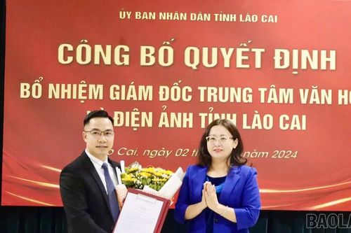 Công bố quyết định bổ nhiệm Giám đốc Trung tâm Văn hóa và Điện ảnh tỉnh