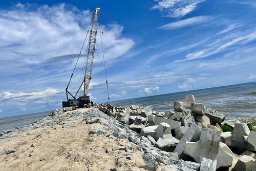Quảng Trị: Trên công trường Khu bến cảng biển Mỹ Thủy