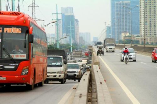 Hà Nội bác đề xuất cho xe khách chạy xuyên tâm