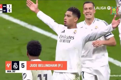 Real Madrid thu hẹp khoảng cách với Barcelona