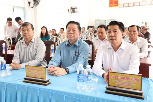 Cam kết đầu tư vì cộng đồng, DHN tặng 3,5 tỷ đồng cho người nghèo ở Tây Ninh