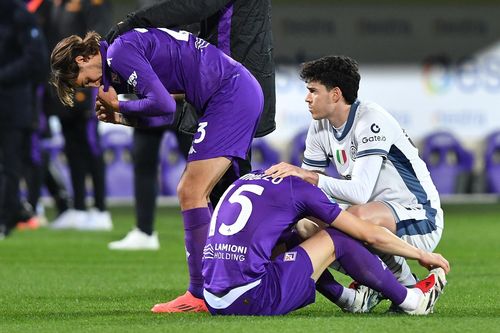 Bài học nào rút ra từ câu chuyện cầu thủ Fiorentina bị đột quỵ?