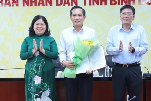 Ra mắt Trung tâm Phục vụ hành chính công 'một cấp'
