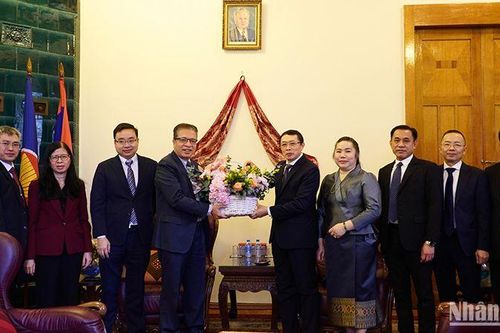 Đại sứ quán Việt Nam tại Liên bang Nga chúc mừng 49 năm Quốc khánh Lào