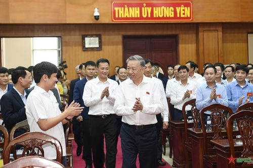 Tinh gọn bộ máy đòi hỏi sự hy sinh của cán bộ, đảng viên