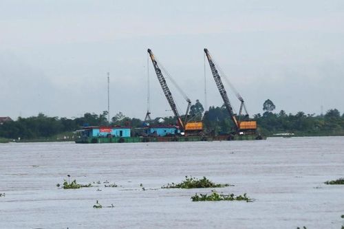 Tiền Giang: Đã cấp phép khai thác 3 mỏ cát phục vụ thi công các dự án đường cao tốc