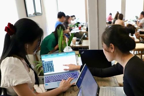 Quản lý thời gian: Rảnh là… lướt mạng
