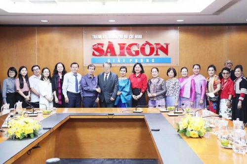 Hội Nhà báo tỉnh Chiangmai (Thái Lan) thăm và làm việc tại Báo Sài Gòn Giải Phóng