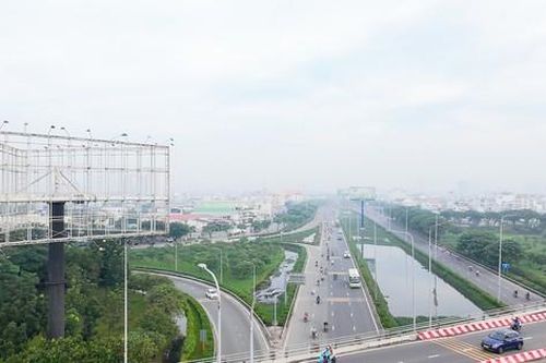 Sương mù kéo dài ở TPHCM không phải hình thế thời tiết nguy hiểm