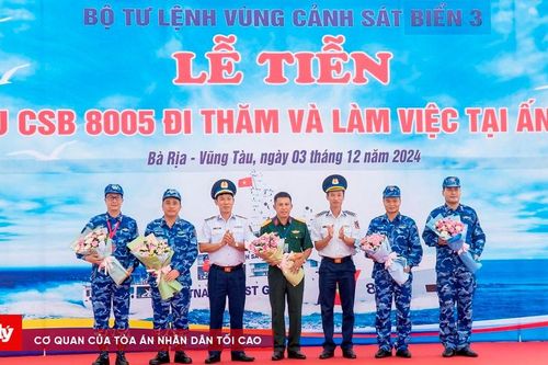 Tàu Cảnh sát biển CSB 8005 lên đường thăm và làm việc tại Ấn Độ