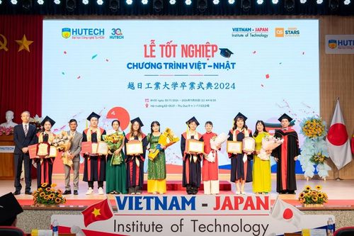 Gần 400 sinh viên Hutech tốt nghiệp chương trình Việt - Nhật