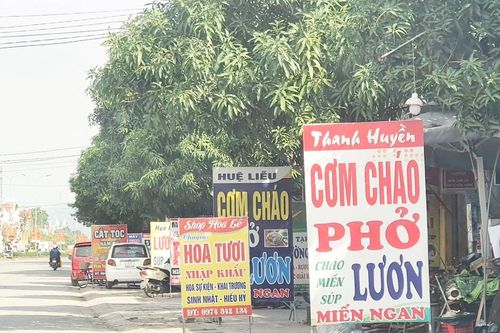 Nhiều vi phạm trong hoạt động quảng cáo ngoài trời ở Nghệ An