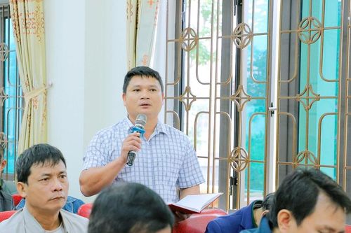 Đại biểu Quốc hội tiếp xúc cử tri thị xã Thái Hòa