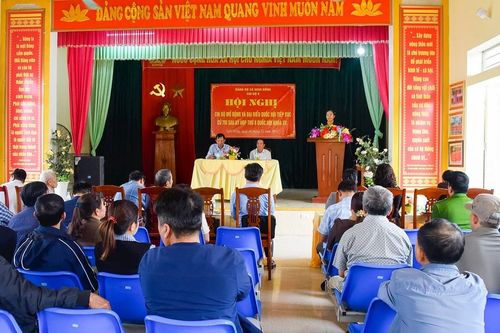 Chủ tịch Ủy ban Mặt trận Tổ quốc tỉnh Nghệ An dự Hội nghị chi bộ mở rộng và tiếp xúc cử tri tại huyện Nghi Lộc