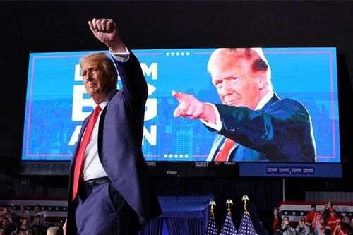 Ông Trump cảnh báo Hamas sẽ nhận 'trừng phạt địa ngục' nếu chậm thả con tin