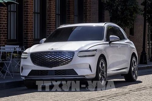 Genesis trình làng SUV điện hạng sang GV70