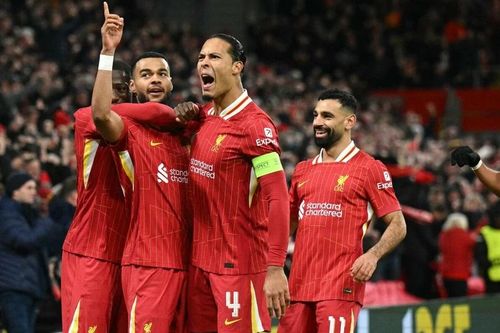 Giải Ngoại hạng Anh: Liverpool băng băng tiến về đích