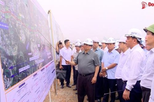 Thủ tướng Chính phủ Phạm Minh Chính kiểm tra tiến độ dự án Sân bay Long Thành