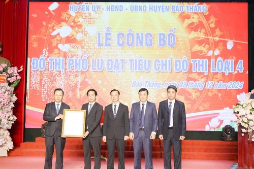Bảo Thắng công bố Quyết định công nhận đô thị Phố Lu đạt tiêu chí đô thị loại IV
