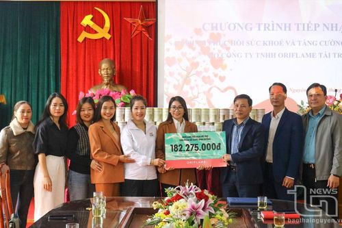 Tỏa sáng giữa vạn tấm lòng