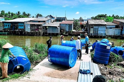 Cà Mau: Kéo nước sạch về quê