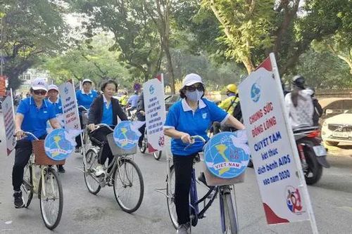 Phụ nữ Thủ đô hưởng ứng tháng hành động phòng chống HIV/AIDS