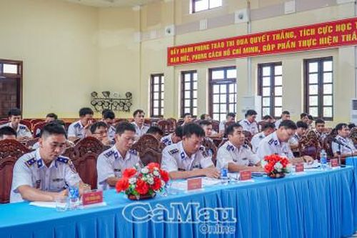 Khen thưởng 10 tập thể, 99 cá nhân có thành tích tiêu biểu