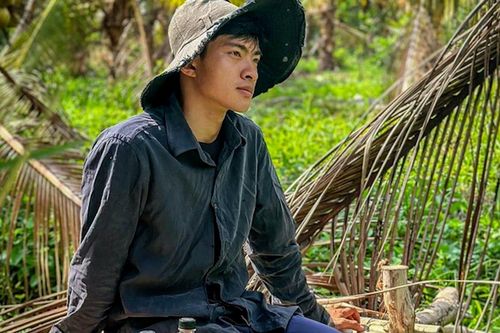 Giải mã hiện tượng 'đám giỗ bên cồn' gây sốt cõi mạng của Lê Tuấn Khang