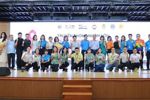 Tăng cường phòng, chống HIV/AIDS cho công nhân, người lao động tại các khu công nghiệp