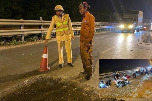 Xử phạt đơn vị thi công đường khiến nhiều xe máy 'vồ ếch'