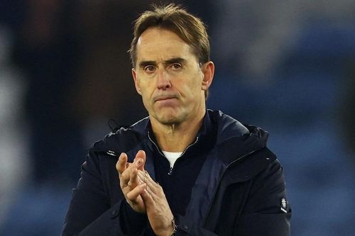 Fan West Ham phẫn nộ với Lopetegui