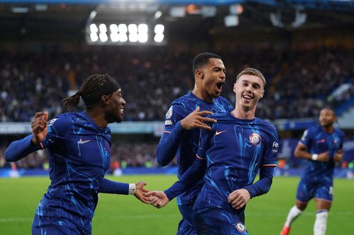 Chelsea làm đảo lộn mọi dự đoán
