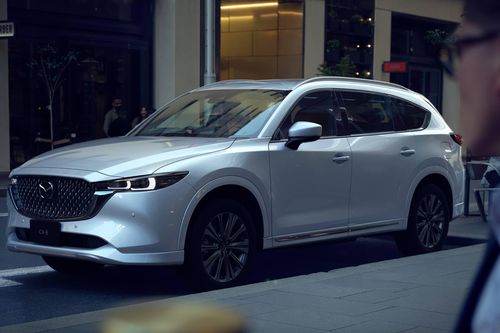 Đại lý nhận cọc Mazda CX-8 2025, giá cao hơn đời trước