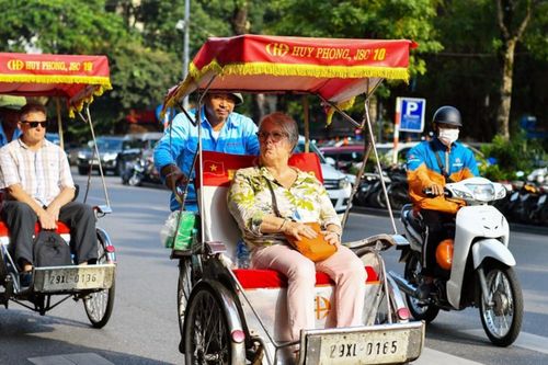 Du lịch Hà Nội tăng tốc đón khách cuối năm