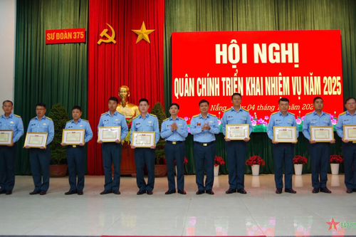 Sư đoàn 375 tổ chức Hội nghị Quân chính triển khai nhiệm vụ năm 2025