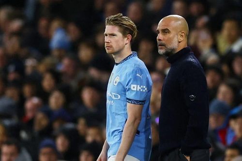 HLV Man City phản pháo tin đồn bất hòa với nhạc trưởng Bruyne