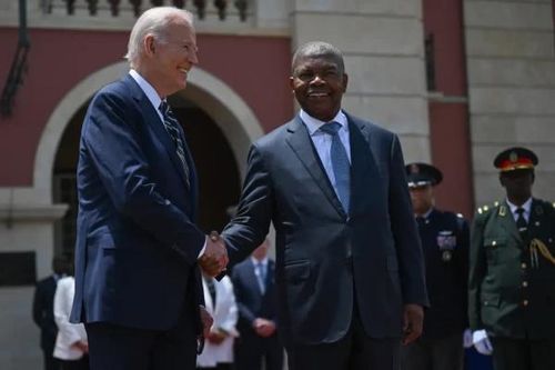 Lần đầu thăm Angola, Tổng thống Mỹ Biden công bố gói viện trợ lớn cho châu Phi